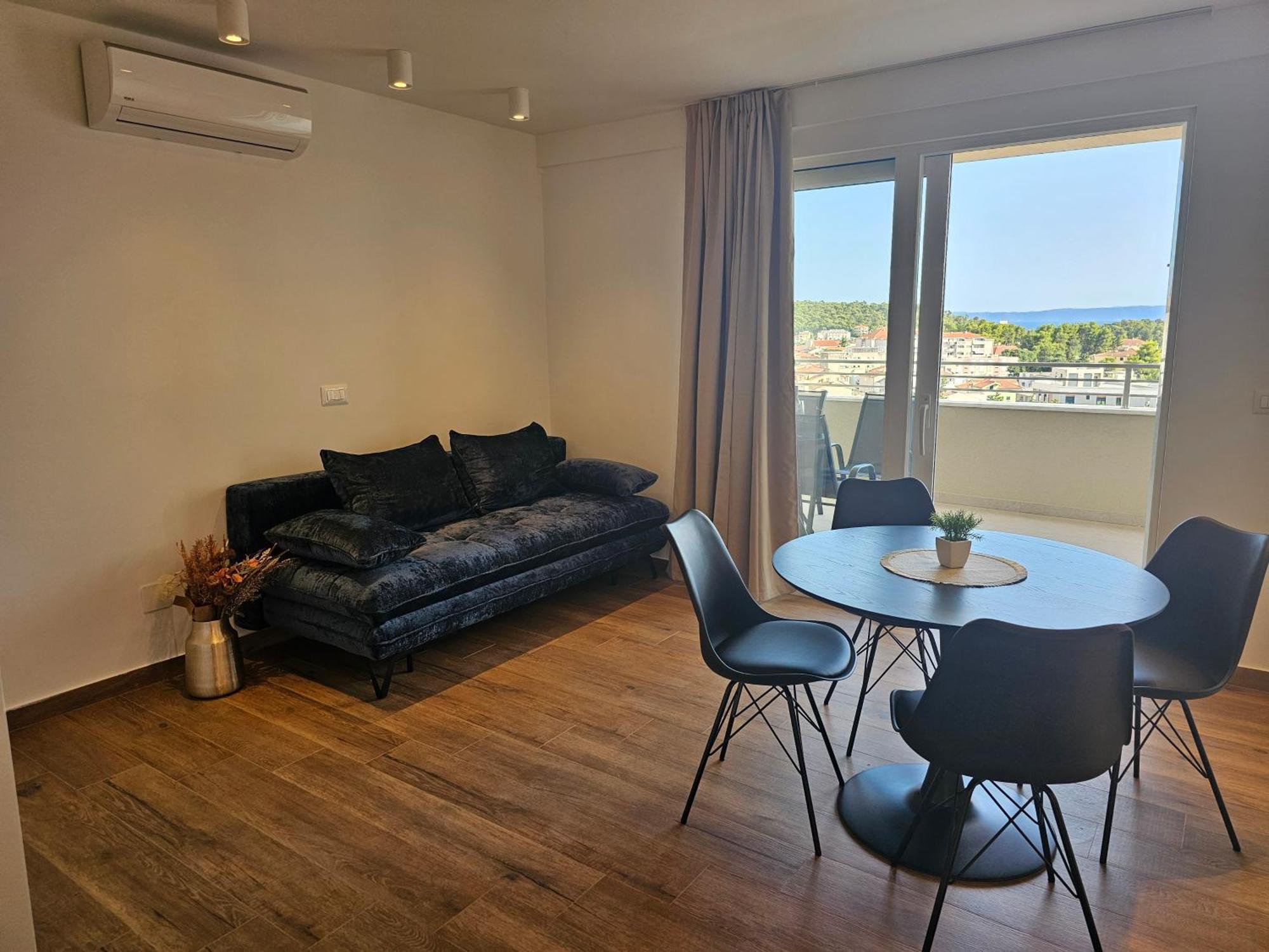 Apartmani Sole Макарска Екстериор снимка