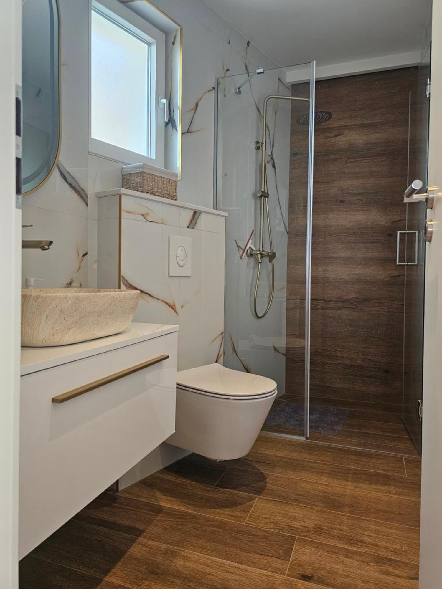 Apartmani Sole Макарска Екстериор снимка