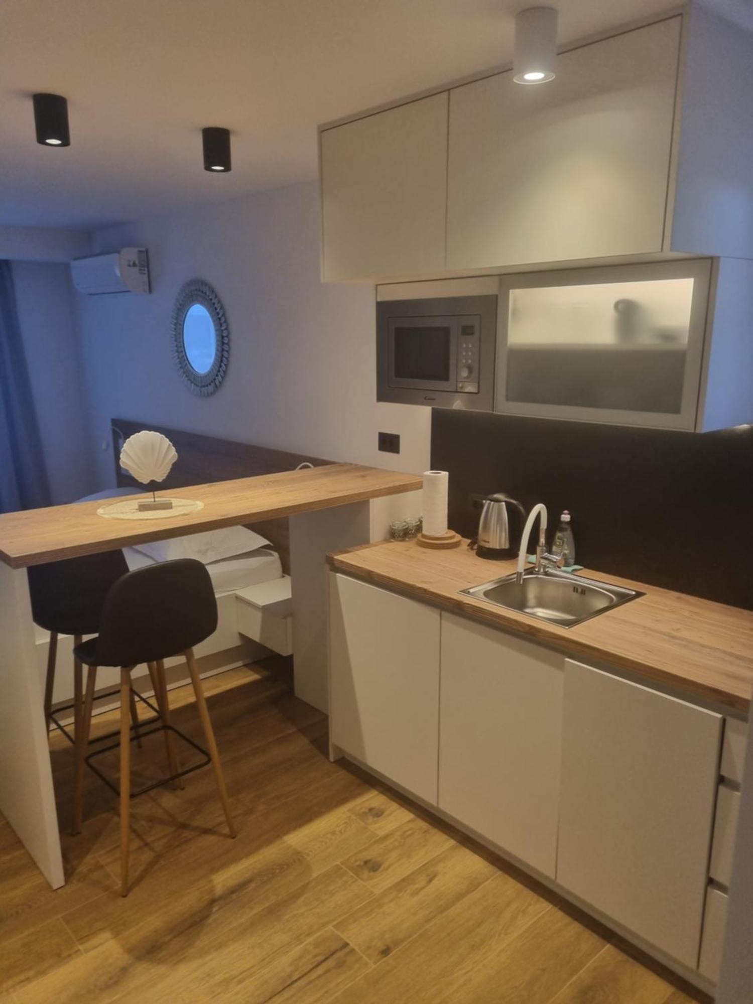 Apartmani Sole Макарска Екстериор снимка